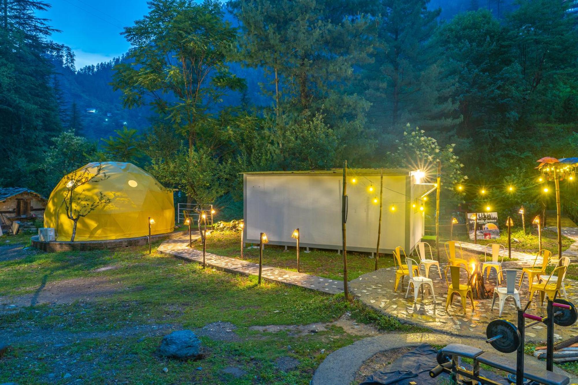 Whoopers Boutique Resort Jibhi Экстерьер фото