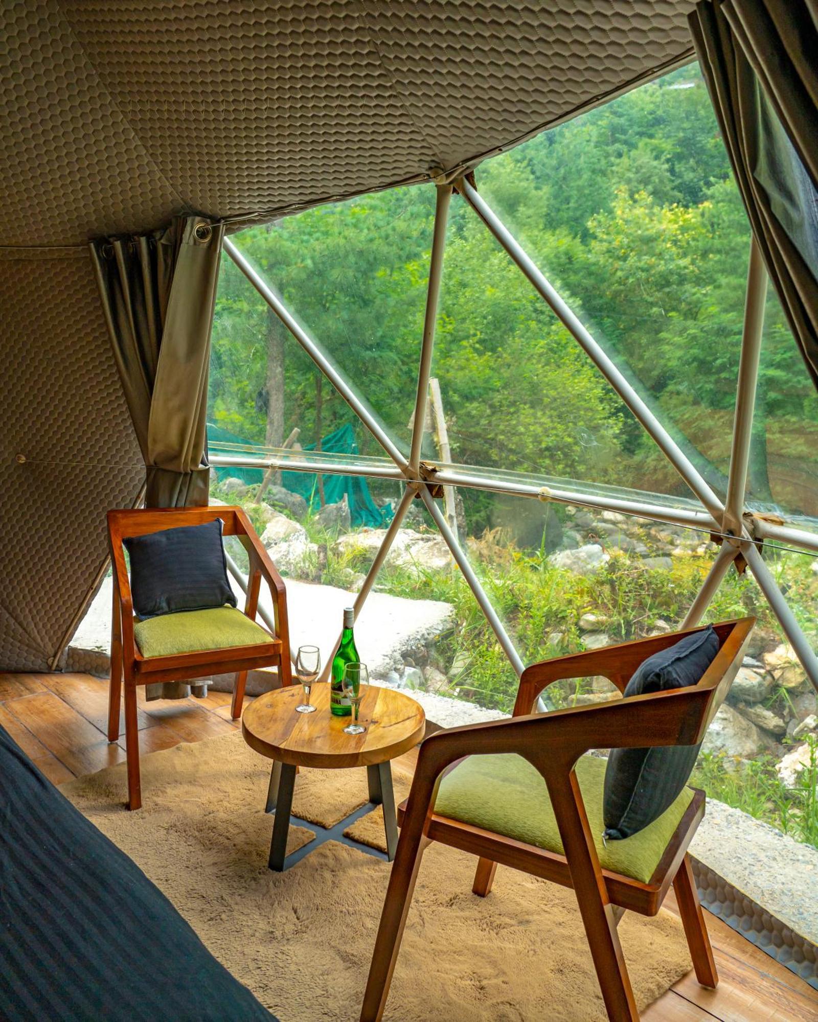 Whoopers Boutique Resort Jibhi Экстерьер фото