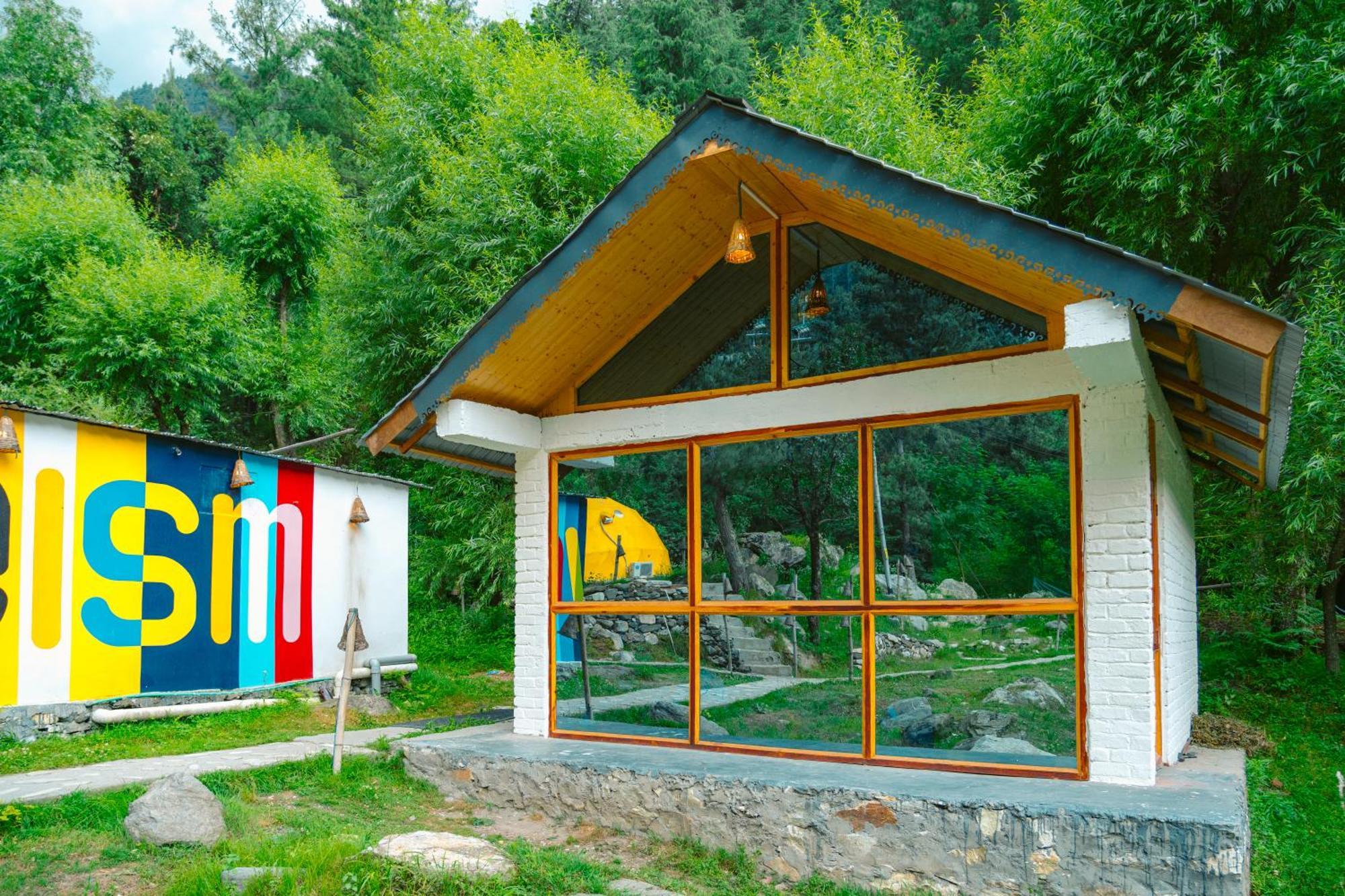 Whoopers Boutique Resort Jibhi Экстерьер фото