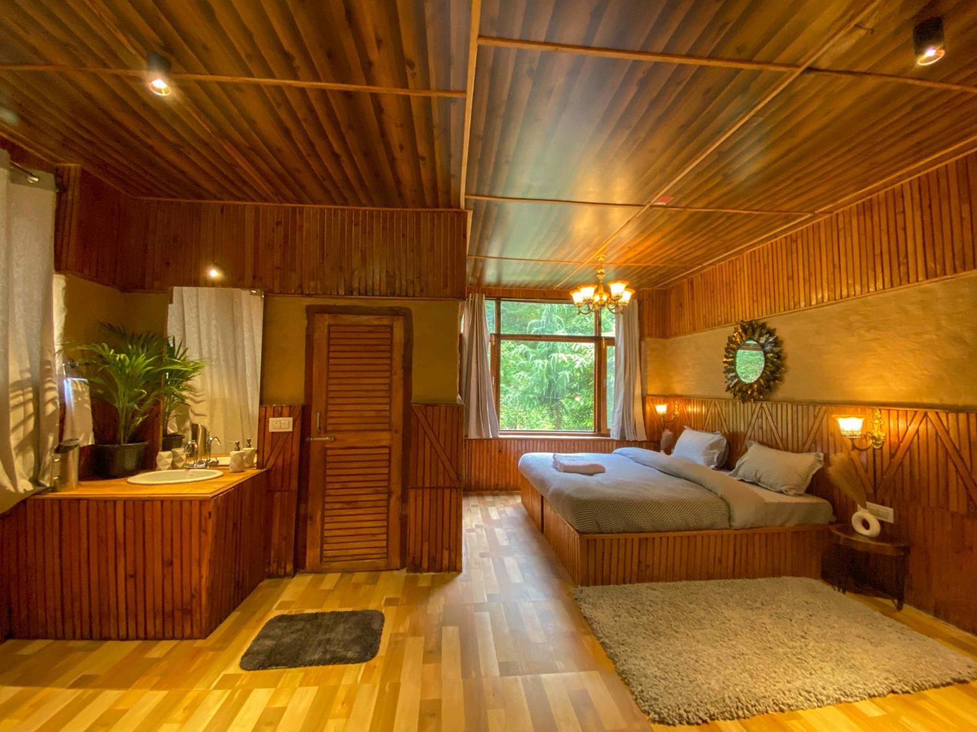 Whoopers Boutique Resort Jibhi Экстерьер фото